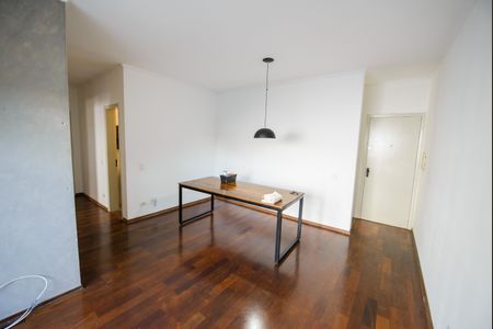 Sala de apartamento para alugar com 3 quartos, 71m² em Esplanada Independência, Taubaté