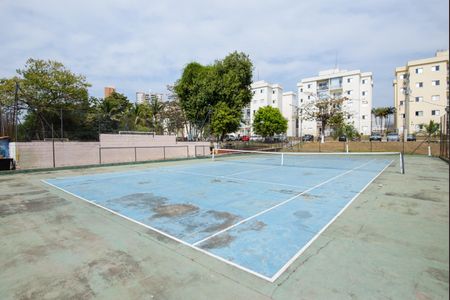 Apartamento para alugar com 71m², 3 quartos e 1 vagaÁrea comum - Quadra de Tênis