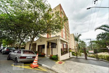 Apartamento à venda com 100m², 3 quartos e 2 vagas Apartamento à venda com 100m², 3 quartos e 2 vagasFachada e portaria