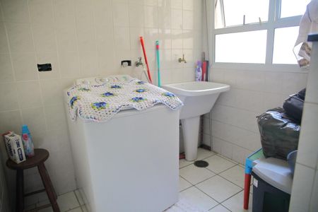 Apartamento à venda com 100m², 3 quartos e 2 vagasÁrea de Serviço