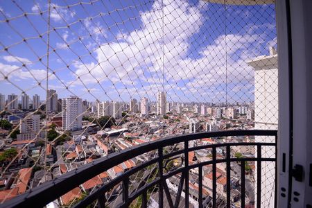 Apartamento à venda com 66m², 3 quartos e 2 vagasQuarto 2 - Suite (Varanda) 