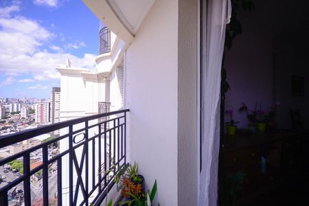 Apartamento à venda com 66m², 3 quartos e 2 vagasSala - Varanda 