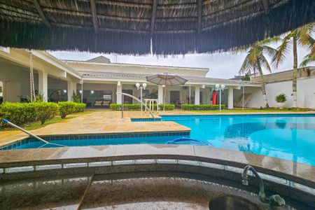 Casa de condomínio para alugar com 1000m², 5 quartos e 6 vagas Casa de condomínio para alugar com 1000m², 5 quartos e 6 vagasÁrea comum - Piscina