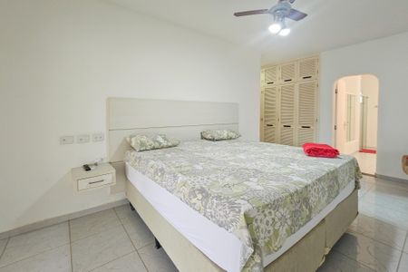 Casa de condomínio para alugar com 1000m², 5 quartos e 6 vagas Casa de condomínio para alugar com 1000m², 5 quartos e 6 vagasSuíte 5