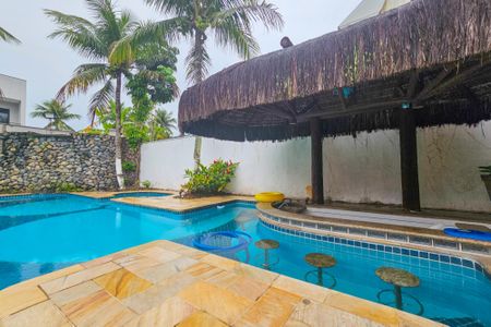 Casa de condomínio para alugar com 1000m², 5 quartos e 6 vagas Casa de condomínio para alugar com 1000m², 5 quartos e 6 vagasÁrea comum - Piscina