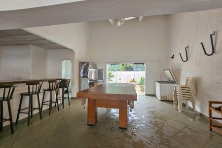 Casa de condomínio para alugar com 1000m², 5 quartos e 6 vagas Casa de condomínio para alugar com 1000m², 5 quartos e 6 vagasÁrea Externa