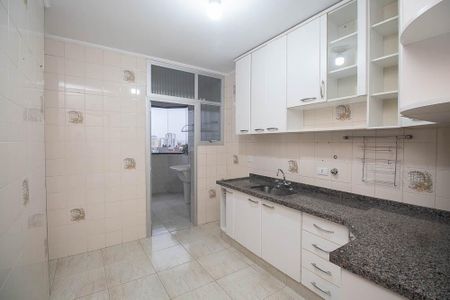 Apartamento para alugar com 70m², 2 quartos e 2 vagas Apartamento para alugar com 70m², 2 quartos e 2 vagasCozinha