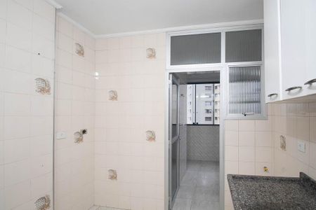 Apartamento para alugar com 70m², 2 quartos e 2 vagas Apartamento para alugar com 70m², 2 quartos e 2 vagasCozinha