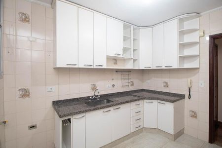 Apartamento para alugar com 70m², 2 quartos e 2 vagas Apartamento para alugar com 70m², 2 quartos e 2 vagasCozinha