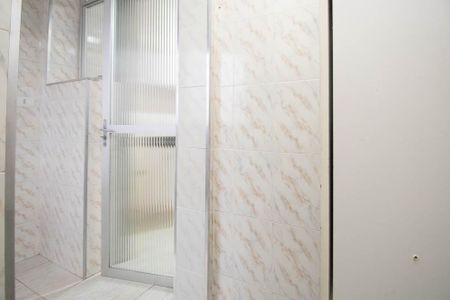 Apartamento para alugar com 70m², 2 quartos e 2 vagas Apartamento para alugar com 70m², 2 quartos e 2 vagasBanheiro 2