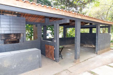 Apartamento para alugar com 48m², 2 quartos e sem vagaÁrea comum - Churrasqueira