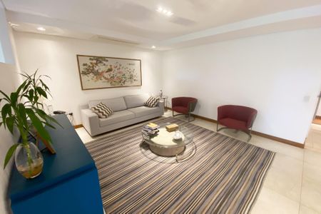sala de estar 1 de apartamento à venda com 3 quartos, 230m² em Alto de Pinheiros, São Paulo