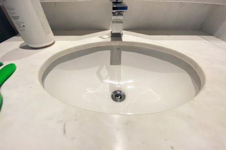 Apartamento à venda com 230m², 3 quartos e 2 vagas Apartamento à venda com 230m², 3 quartos e 2 vagasbanheiro suite 2