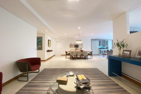 Apartamento à venda com 230m², 3 quartos e 2 vagas Apartamento à venda com 230m², 3 quartos e 2 vagassala de estar 1