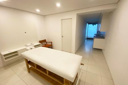 Apartamento à venda com 230m², 3 quartos e 2 vagas Apartamento à venda com 230m², 3 quartos e 2 vagasSPA