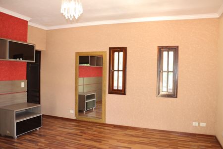 Casa de condomínio para alugar com 330m², 5 quartos e 6 vagasQuarto 2