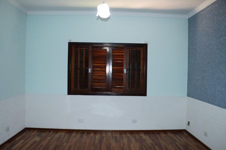 Casa de condomínio para alugar com 330m², 5 quartos e 6 vagasSuíte 3