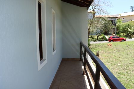 Casa de condomínio para alugar com 330m², 5 quartos e 6 vagasVaranda do Quarto 2