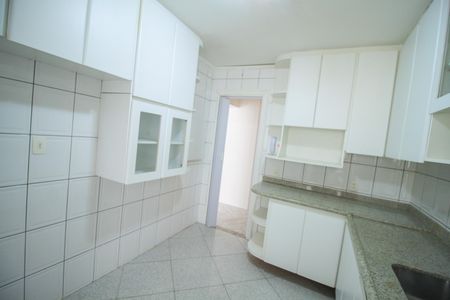 Apartamento para alugar com 73m², 3 quartos e 1 vagaCozinha