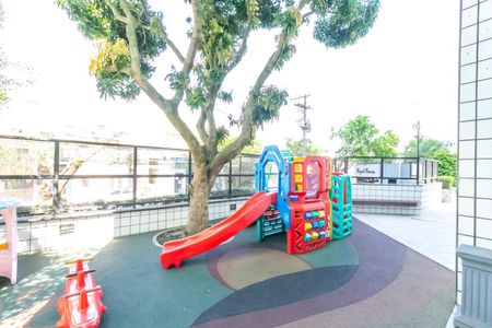 Apartamento à venda com 140m², 3 quartos e 2 vagasÁrea comum - Playground