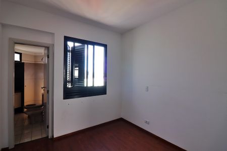 Apartamento à venda com 140m², 3 quartos e 2 vagasQuarto 1 - Suíte