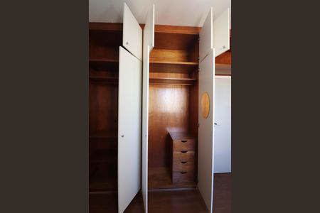 Apartamento à venda com 140m², 3 quartos e 2 vagasQuarto 3