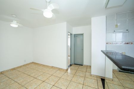 SALA de apartamento para alugar com 2 quartos, 61m² em Dom Cabral, Belo Horizonte