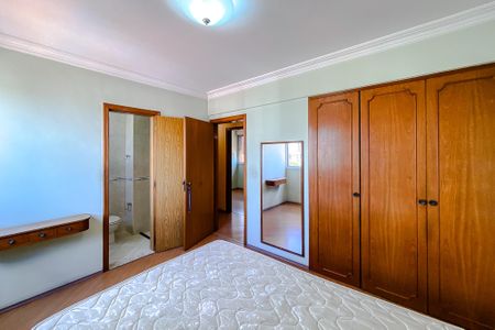 Apartamento para alugar com 97m², 3 quartos e 1 vagaSuíte