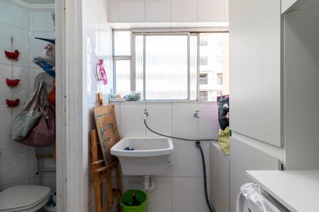 Apartamento à venda com 60m², 2 quartos e 1 vagaÁrea de Serviço