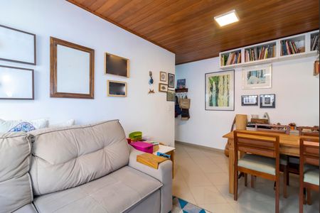 Apartamento à venda com 60m², 2 quartos e 1 vagaSala de Estar