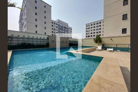 Apartamento à venda com 33m², 1 quarto e sem vaga Apartamento à venda com 33m², 1 quarto e sem vagaPiscina