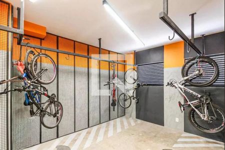 Apartamento à venda com 33m², 1 quarto e sem vaga Apartamento à venda com 33m², 1 quarto e sem vagaBicicletário