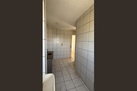 Cozinha de apartamento para alugar com 2 quartos, 47m² em Vila Abaete, Campinas