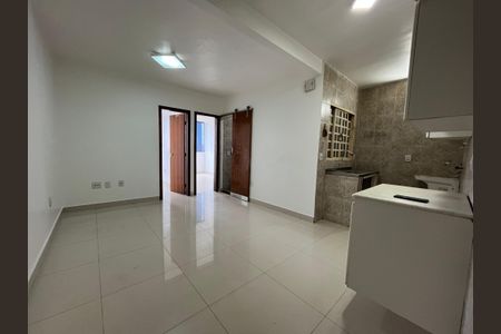 Apartamento para alugar com 2 quartos, 55m² em Qe 40, Brasília