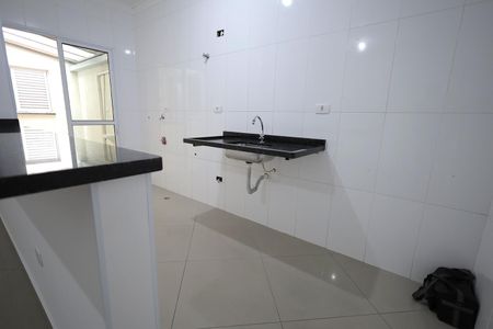 Cozinha de apartamento à venda com 2 quartos, 64m² em Pinheirinho, Santo André