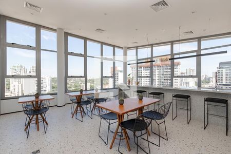 Studio à venda com 27m², 1 quarto e sem vaga Studio à venda com 27m², 1 quarto e sem vagaÁrea Comum