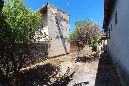Casa à venda com 200m², 4 quartos e 4 vagasQuintal 