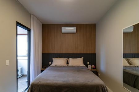 Apartamento à venda com 200m², 4 quartos e 3 vagas Apartamento à venda com 200m², 4 quartos e 3 vagasSuíte 2