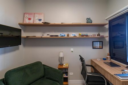 Apartamento à venda com 200m², 4 quartos e 3 vagas Apartamento à venda com 200m², 4 quartos e 3 vagasQuarto 1