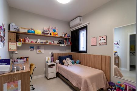 Apartamento à venda com 200m², 4 quartos e 3 vagas Apartamento à venda com 200m², 4 quartos e 3 vagasSuíte 1