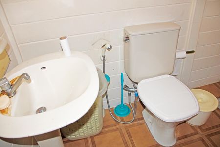 Casa de condomínio para alugar com 840m², 3 quartos e 4 vagasBanheiro