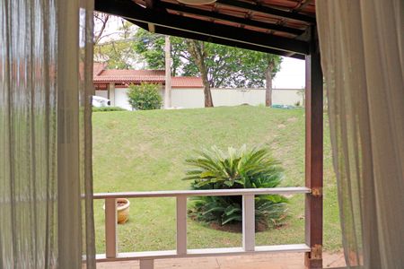 Casa de condomínio para alugar com 840m², 3 quartos e 4 vagasSala