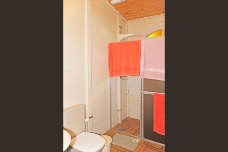 Casa de condomínio para alugar com 840m², 3 quartos e 4 vagasBanheiro