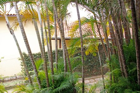 Casa de condomínio para alugar com 840m², 3 quartos e 4 vagasQuarto 1