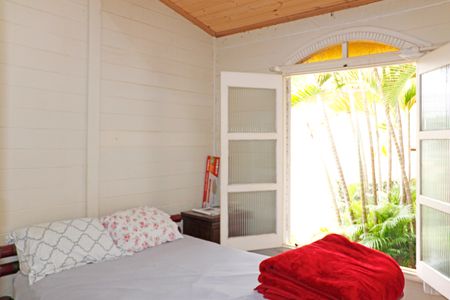 Casa de condomínio para alugar com 840m², 3 quartos e 4 vagasQuarto 2