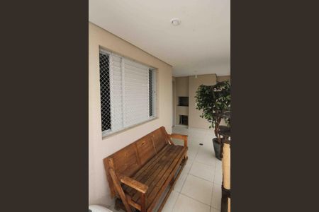 Apartamento à venda com 76m², 3 quartos e 1 vaga Apartamento à venda com 76m², 3 quartos e 1 vagaVaranda
