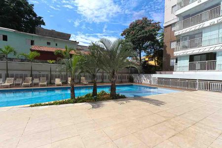 Apartamento à venda com 76m², 3 quartos e 1 vaga Apartamento à venda com 76m², 3 quartos e 1 vagaÁrea comum - Piscina