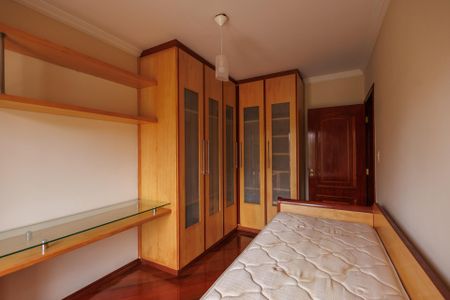 Casa de condomínio para alugar com 300m², 5 quartos e 2 vagasQuarto 1