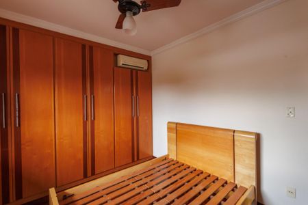 Casa de condomínio para alugar com 300m², 5 quartos e 2 vagasQuarto 2