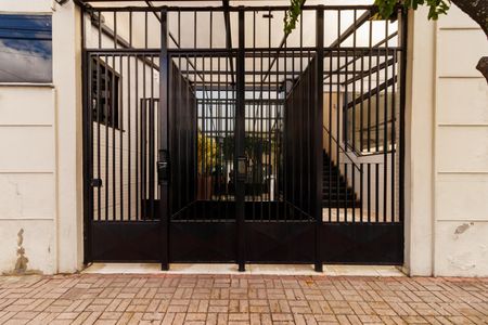 Apartamento à venda com 53m², 2 quartos e 1 vaga Apartamento à venda com 53m², 2 quartos e 1 vagaFachada